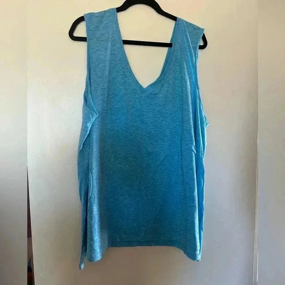 Never Worn V-Neck Tank Top from Torrid - Picture 1 of 3